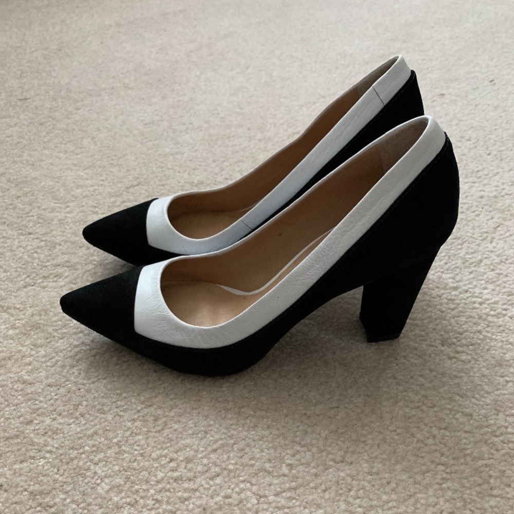 Black and White Heels NWOT